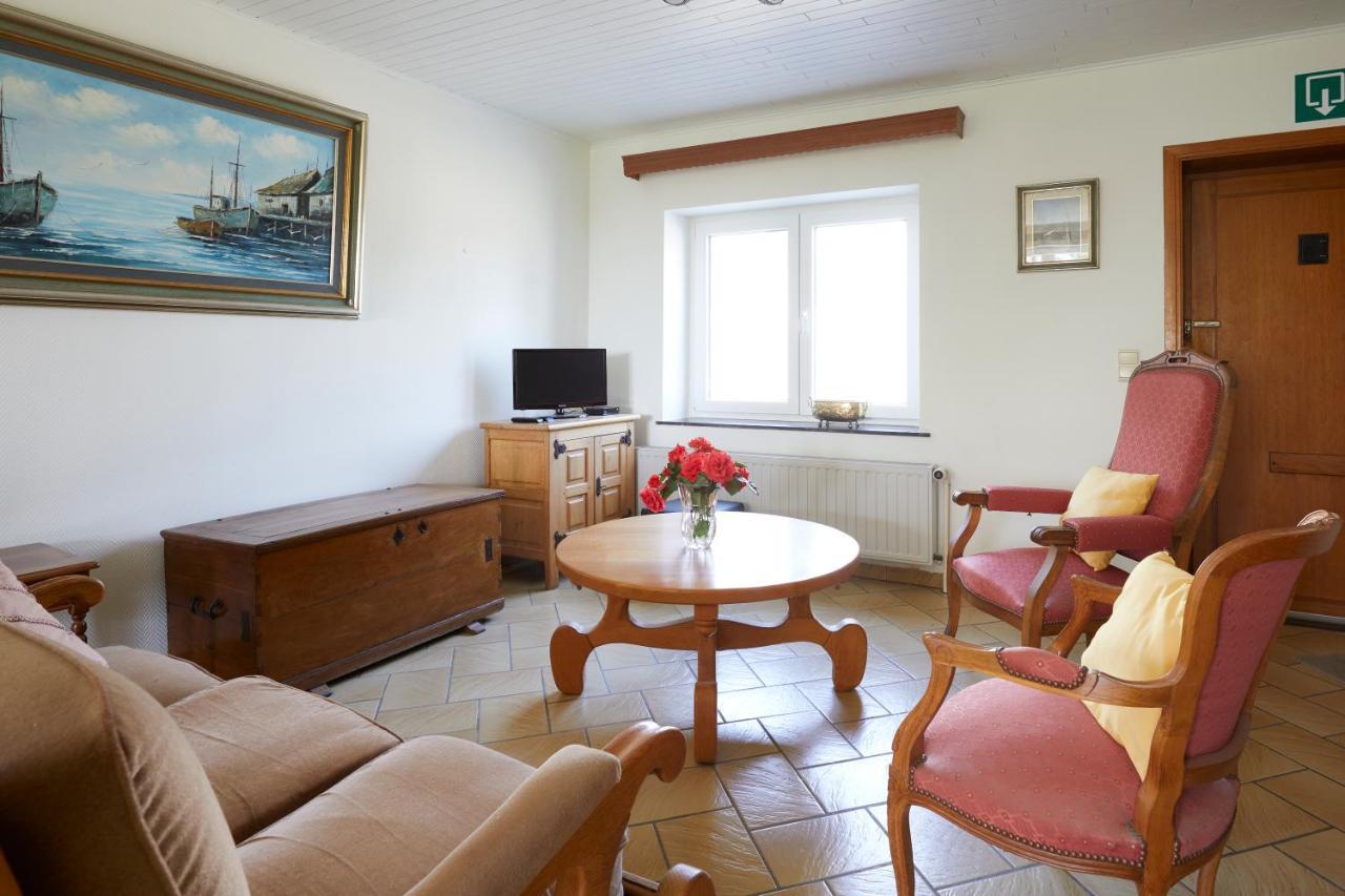 Le Renard Qui Fume Villa Onhaye ภายนอก รูปภาพ
